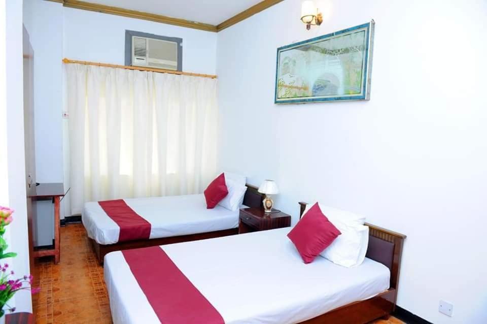 Bab Al Bahrain Hotel Манама Экстерьер фото